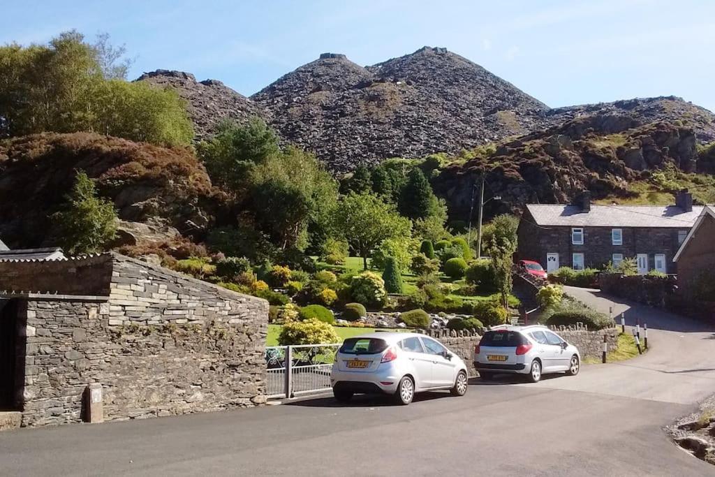 Mountain Walks Straight From The Doorstep Blaenau Ffestiniog Exterior foto